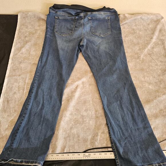 Over Belly High-Rise Denim Flare Maternity Pant Size16 Isabel Maternity - Picture 5 of 5